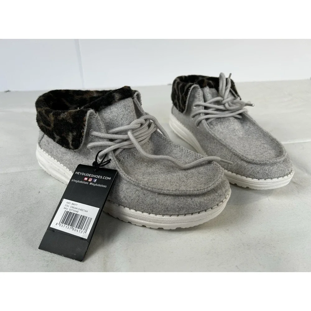 NWT Hey Dude Britt Women's 8 Faux Fur Lined Ankle Booties Shoes Cream Cheetah